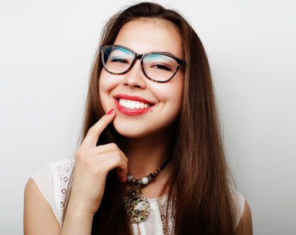 Different Cosmetic Dental Procedures and How They Can Help You